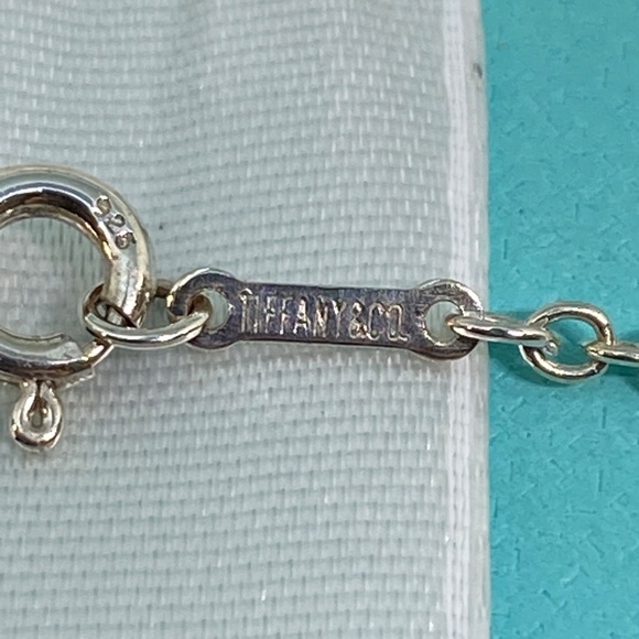 TIFFANY & Co Open 22” Heart necklace 925 Elsa Peretti 16” 6.7 grams original box - Picture 6 of 9